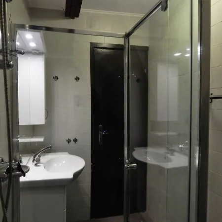 Apartman Lilla *