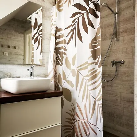 Apartman Lilla *