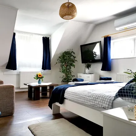 Apartman Lilla *